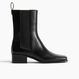 H&M Chelsea Boots